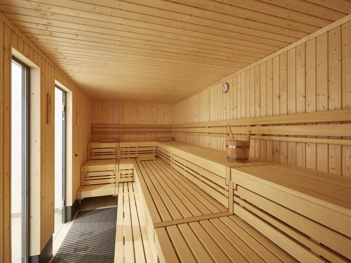 Reetland Am Meer - Premium Reetdachvilla Mit 3 Schlafzimmern, Sauna Und Kamin F23 Dranske Exterior photo